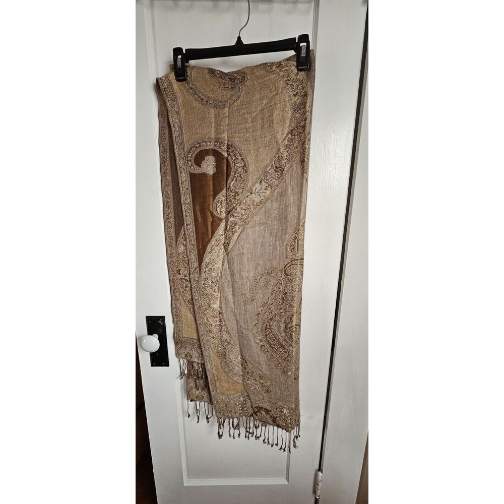 NWT V. Fraas Shawl Wrap Womens Brown Soft Fringed Viscose Acrylic‎ Scarf
